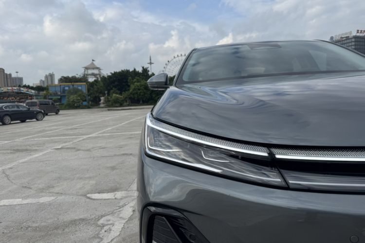 Used Geely Galaxy A7 2025 Model EM-i 70km Launch Edition Exterior 3