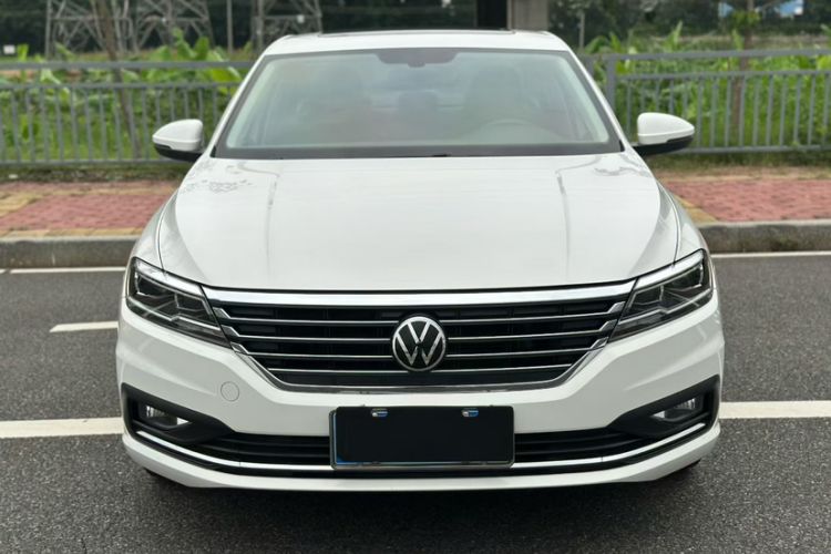 Used Volkswagen Lavida 2021 1.5L Automatic Comfort Edition Exterior 4