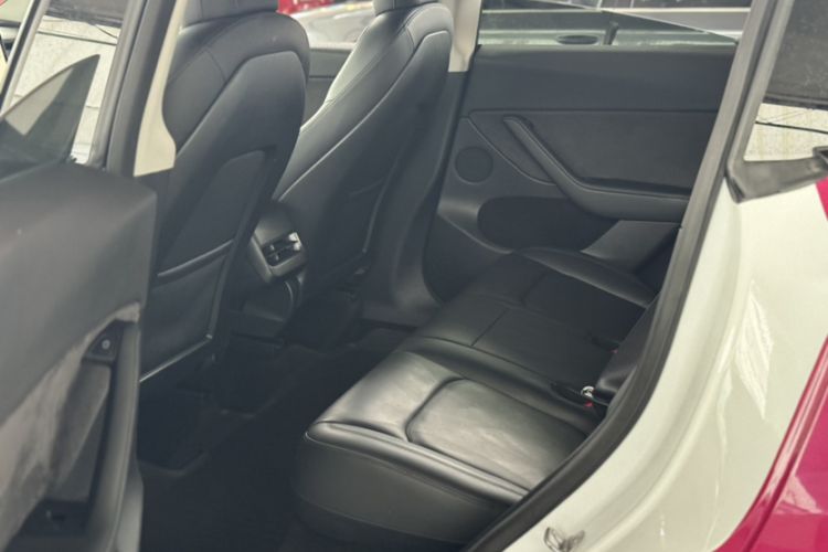 Used Tesla Model Y 2021 Long-Range All-Wheel-Drive Version