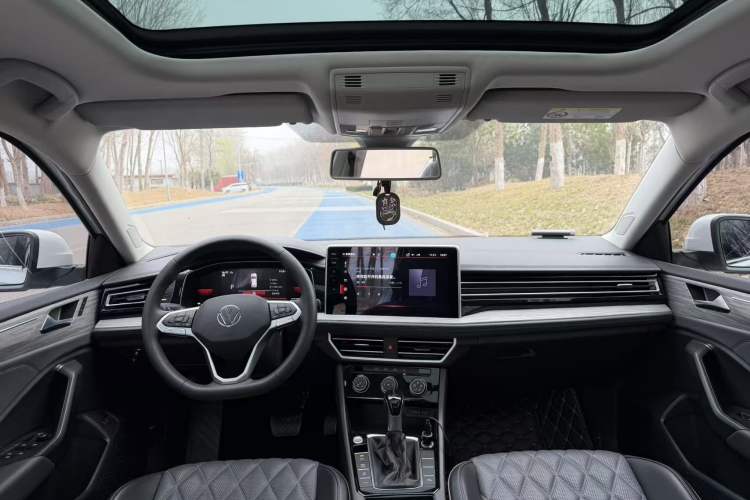 Used Volkswagen Sagitar 2023 300TSI DSG Excellence Edition
