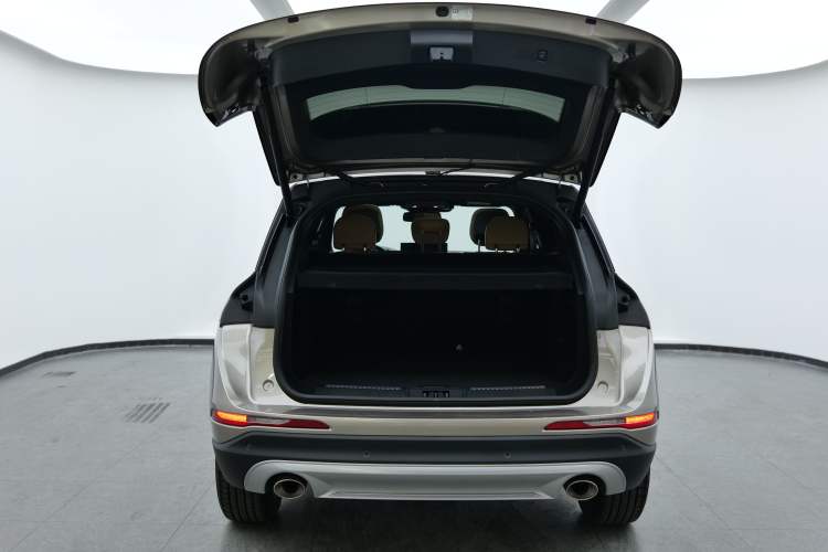 Used Lincoln Corsair 2022 2.0T Two-Wheel Drive Luxury Edition