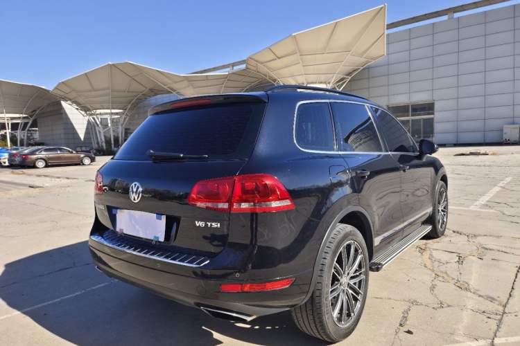 Used Volkswagen Touareg 2014 3.0 TSI New Edition
