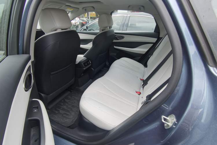 Used BYD Seal 05 DM-i 2025 DM-i Intelligent Drive 120KM Flagship Model Interior 6