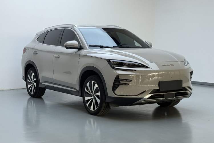 Used BYD Song PLUS New Energy 2023 Champion Edition EV 605KM Flagship PLUS