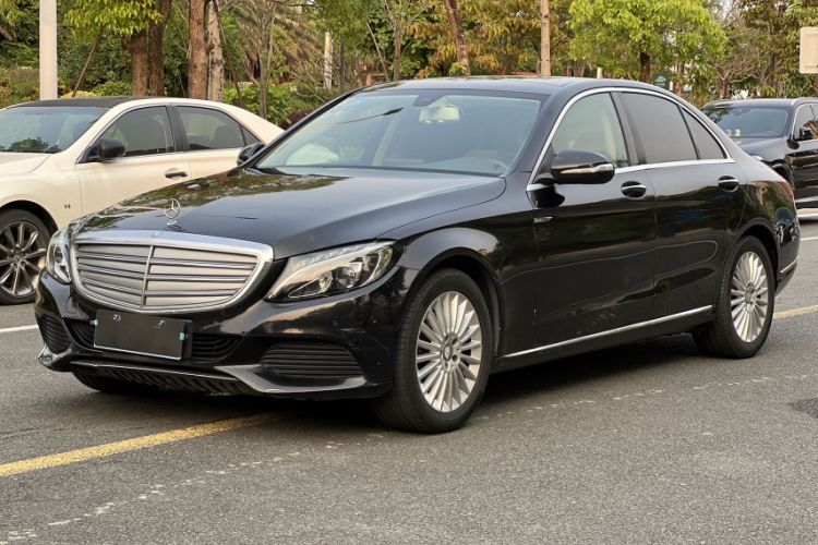 Used Mercedes-Benz C-Class 2015 C 200 L