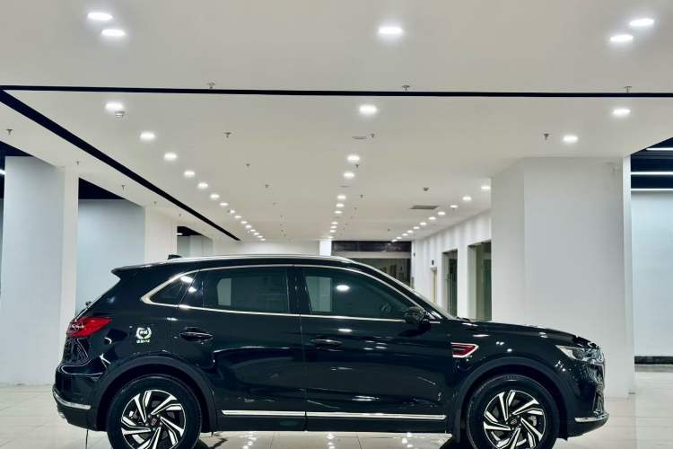 Used Hongqi HS5 2022 Revised Version 2.0T Smart Connect Flagship Edition