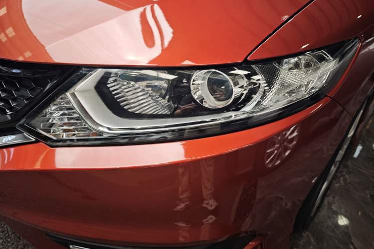 Used Honda Jade 2013 1.8L automatic Comfort version 5 seats Left Front Headlight