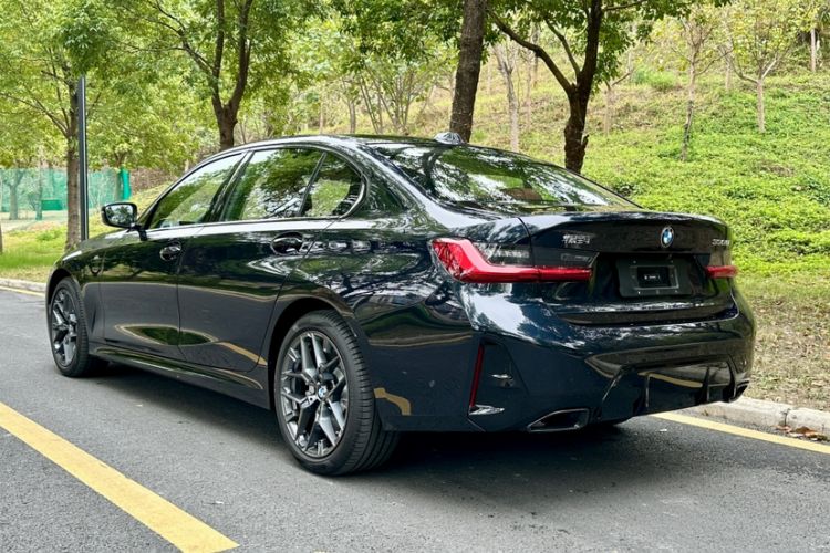 Used BMW 3 Series 2025 330Li M Sport Shadowline Package
