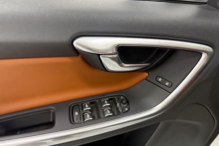 Used Volvo S60 2019 S60L T5 Smart Range Edition