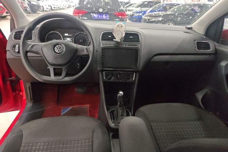 Used Volkswagen Polo 2014 1.6L Automatic Comfort Edition