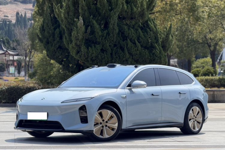 Used Nio ET5T 2025 75 kWh Touring