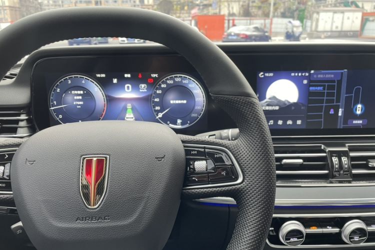 Used Hongqi HS5 2023 2.0T Qixiang Pro 500 000th Unit Commemorative Edition
