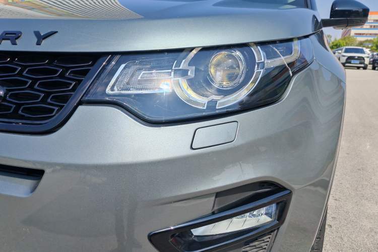 Used Land Rover Discovery Sport 2019 240 PS SE Dynamic Version China VI Standard Left Front Headlight