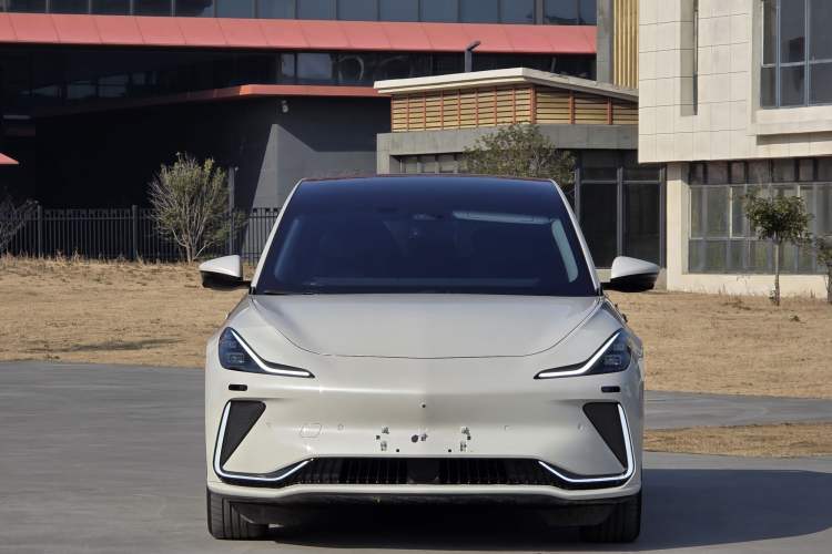 Used IM LS7 2023 90 kWh Elite Rear-Drive Version