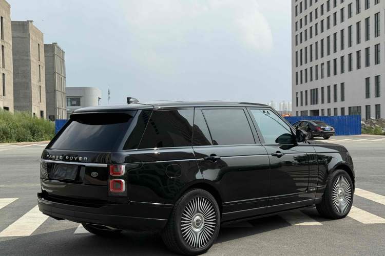 Used Land Rover Range Rover 2018 3.0 SC V6 Vogue Extended-Length Model