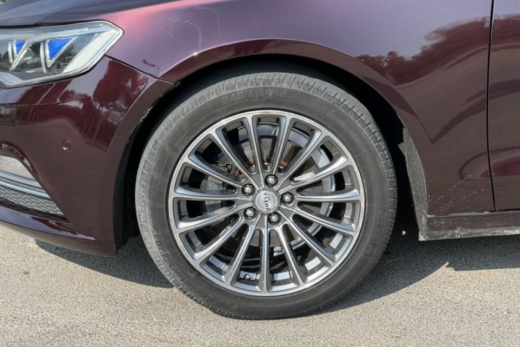 Used Zotye Z700 2016 1.8T DCT Prestige Edition
