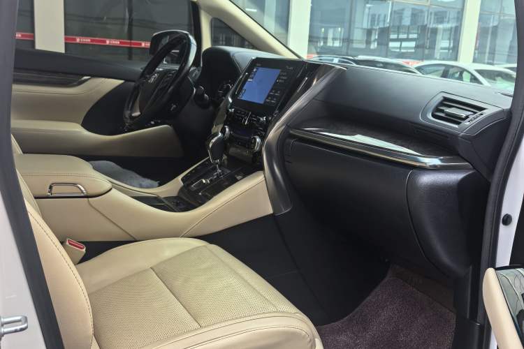 Used Toyota Alphard 2020 Dual-Engine 2.5L Prestige Edition