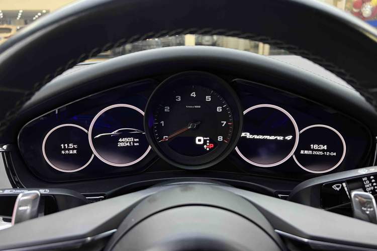 Used Porsche Panamera 2021 Panamera 4 Executive Long Wheelbase 2.9T Odometer Close Up