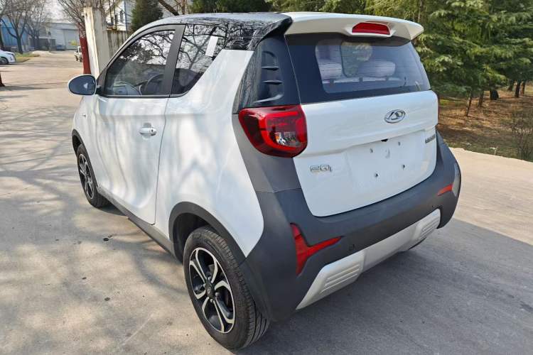 Used Chery Little Ant 2021 200 000-Yuan Ant Fan Edition Talent Version NMC Battery 301 km
