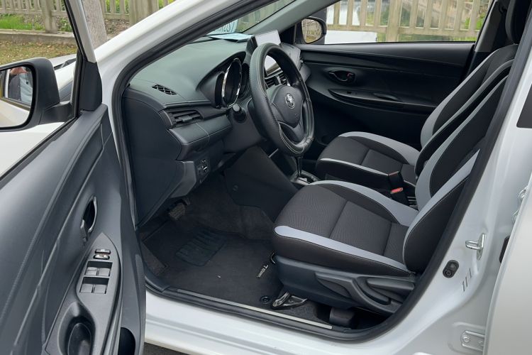 Used Toyota YARiS L Zhi Xuan 2020 1.5L CVT Leading Edition Driver Seat