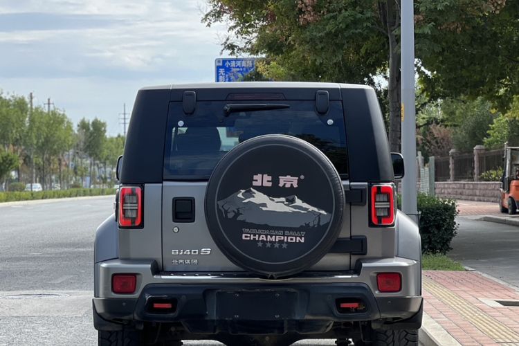 Used BAIC Off-Road BJ40 2021 2.0T Automatic Four-Wheel Drive Ring the Tower Champion Edition