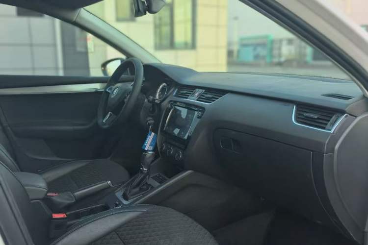 Used Skoda Octavia 2018 TSI280 DSG Luxury Edition