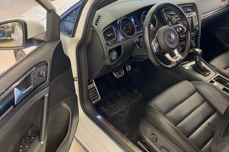 Used Volkswagen Golf GTI 2016 2.0 TSI GTI