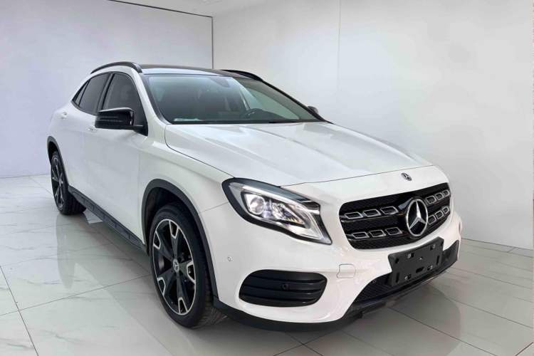 Used Mercedes-Benz GLA 2018 GLA 220 4MATIC Sport Edition Exterior 2