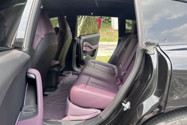 Used Nio ET5T 2023 75 kWh Touring Interior 3