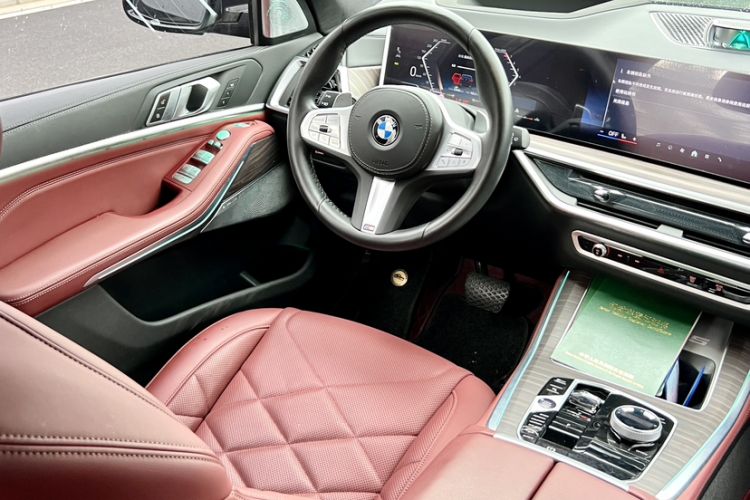 Used BMW X5 2023 xDrive 40Li M Sport Night Edition Package