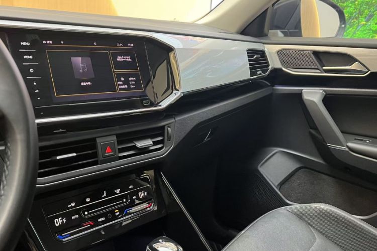 Used Volkswagen Tayron 2020 330TSI Two-Wheel Drive Luxury Smart Connectivity Version Interior 6