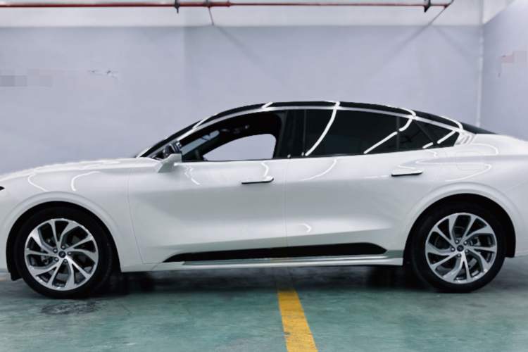 Used Ford Mondeo 2023 EcoBoost 245 Ultimate Model
