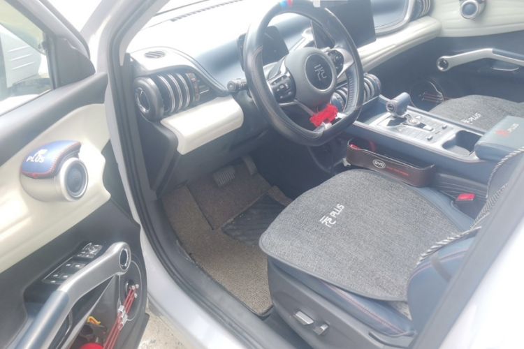 Used BYD Yuan PLUS 2022 510 km Flagship Version Interior 3