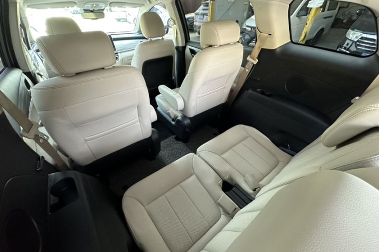 Used BYD Song MAX New Energy 2019 DM 1.5T Smart Connect Zhiyao Model 6-Seater China V Emission Standard
