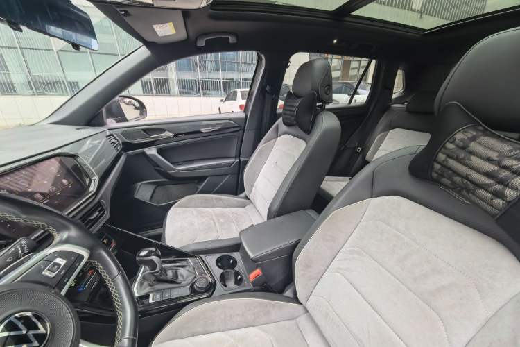 Used Volkswagen Tayron 2022 380TSI Four-Wheel Drive R-Line Connected Version Interior 2