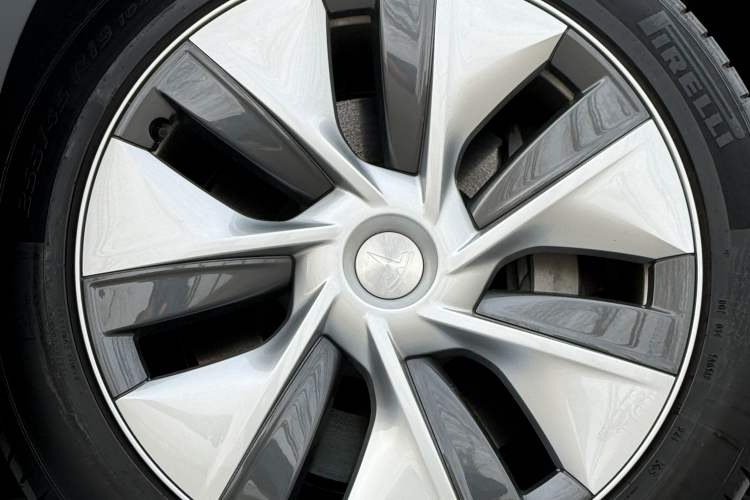 Used Tesla Model Y 2022 Revised Version Rear-Wheel Drive Exterior 8