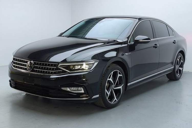 Used Volkswagen Magotan 2024 2 Million Units Zhongxiang Version 330TSI DSG Luxury Edition