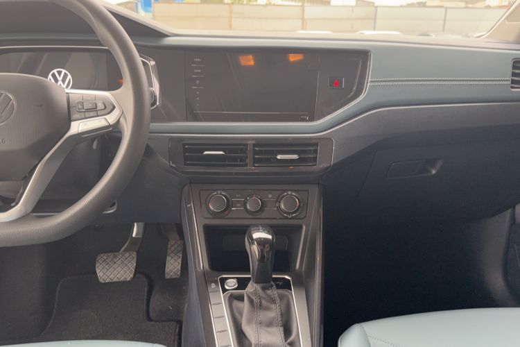 Used Volkswagen Lavida 2025 New Sharp 1.5L Outstanding New Vision Edition Audio And AC Panel