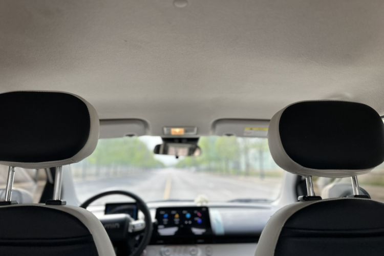 Used CHANGAN NEVO Lumin 2022 301km Honey-Sweet Version
