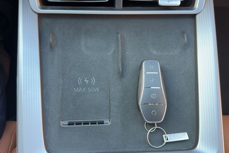 Used BYD Han L 2025 EV 701 km LiDAR Flagship Edition
