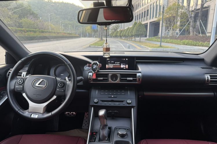 Used Lexus IS 2015 200t F SPORT