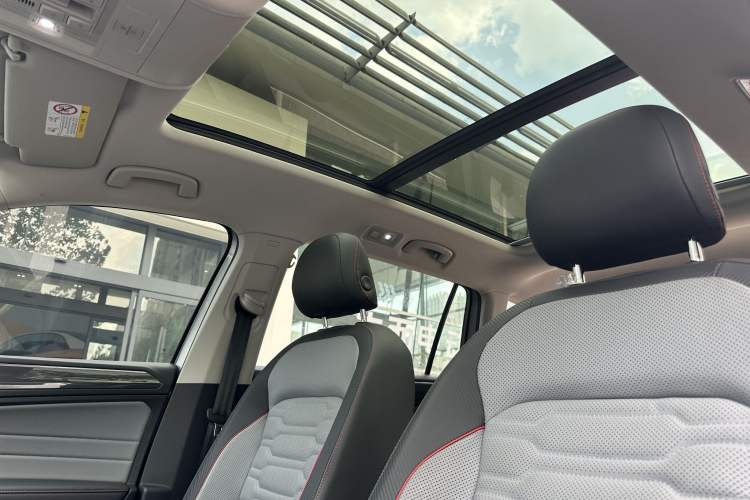 Used Volkswagen Tiguan L New Energy 2022 430 PHEV Plug-in Hybrid Flagship Edition
