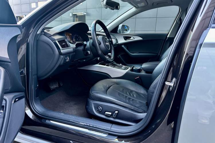 Used Audi A6 2015 3.0T allroad quattro