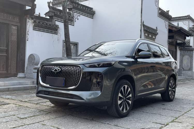 Used Chery Tiggo 8 PLUS 2025 290TGDI DCT Prestige 5-Seater