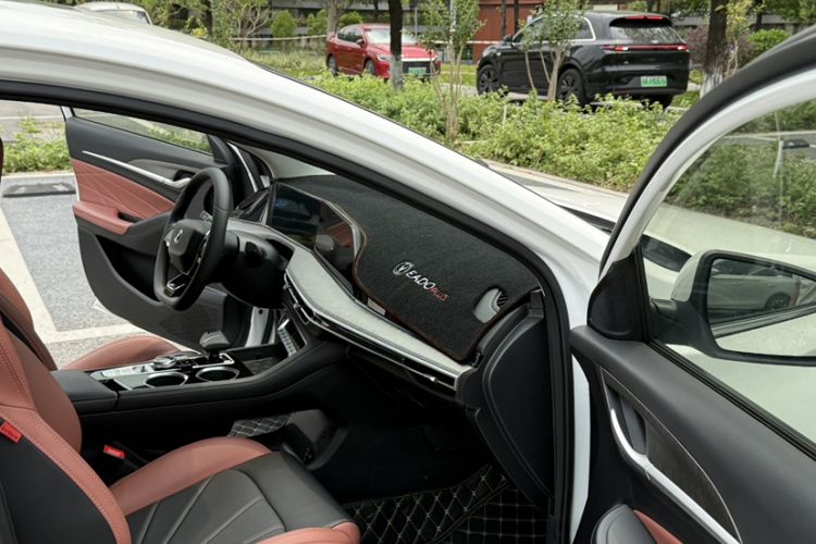 Used CHANGAN Eado 2023 Changan Edition PLUS Blue Whale NE 1.4T GDI DCT Prestige Version Interior 6