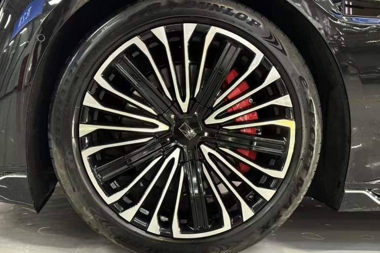 Used Avatr 12 2026 Ultra Pure-Electric All-Wheel-Drive Version Exterior 7