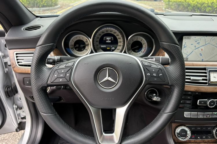 Used Mercedes-Benz CLS 2012 CLS 300 CGI Steering Wheel