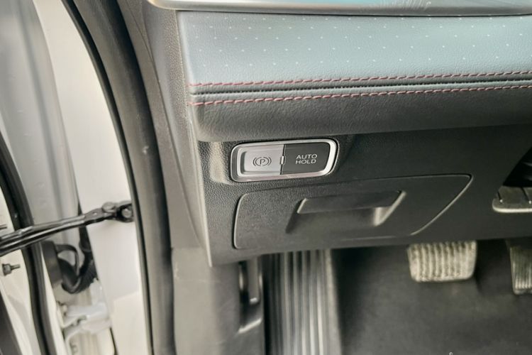 Used Buick Century 2023 2.0T Six-Seater Yinshi Edition