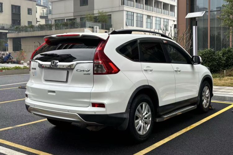 Used Honda CR-V 2015 2.0L two-wheel drive Fashion Edition Exterior 6