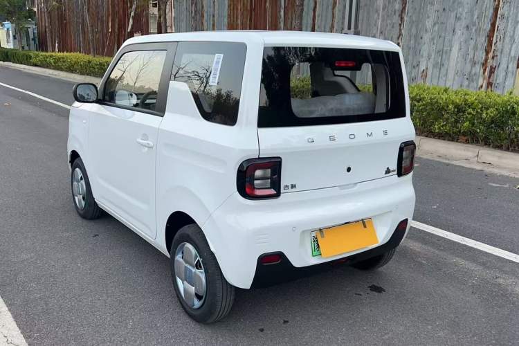 Used Geely Auto Panda 2024 Panda Mini 200km Endurance Bear